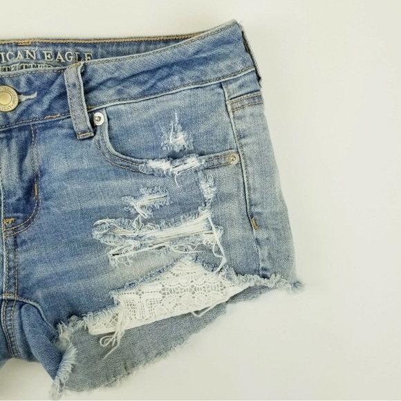 American Eagle 2 Stretch Distressed Raw Hem Lace Pocket Blue Women's Shorts - Picture 7 of 11